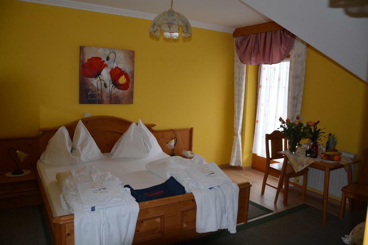 Pension Restaurant Rosenberg Еннерсдорф Экстерьер фото