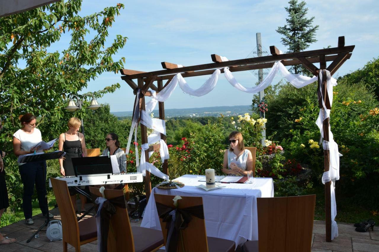 Pension Restaurant Rosenberg Еннерсдорф Экстерьер фото