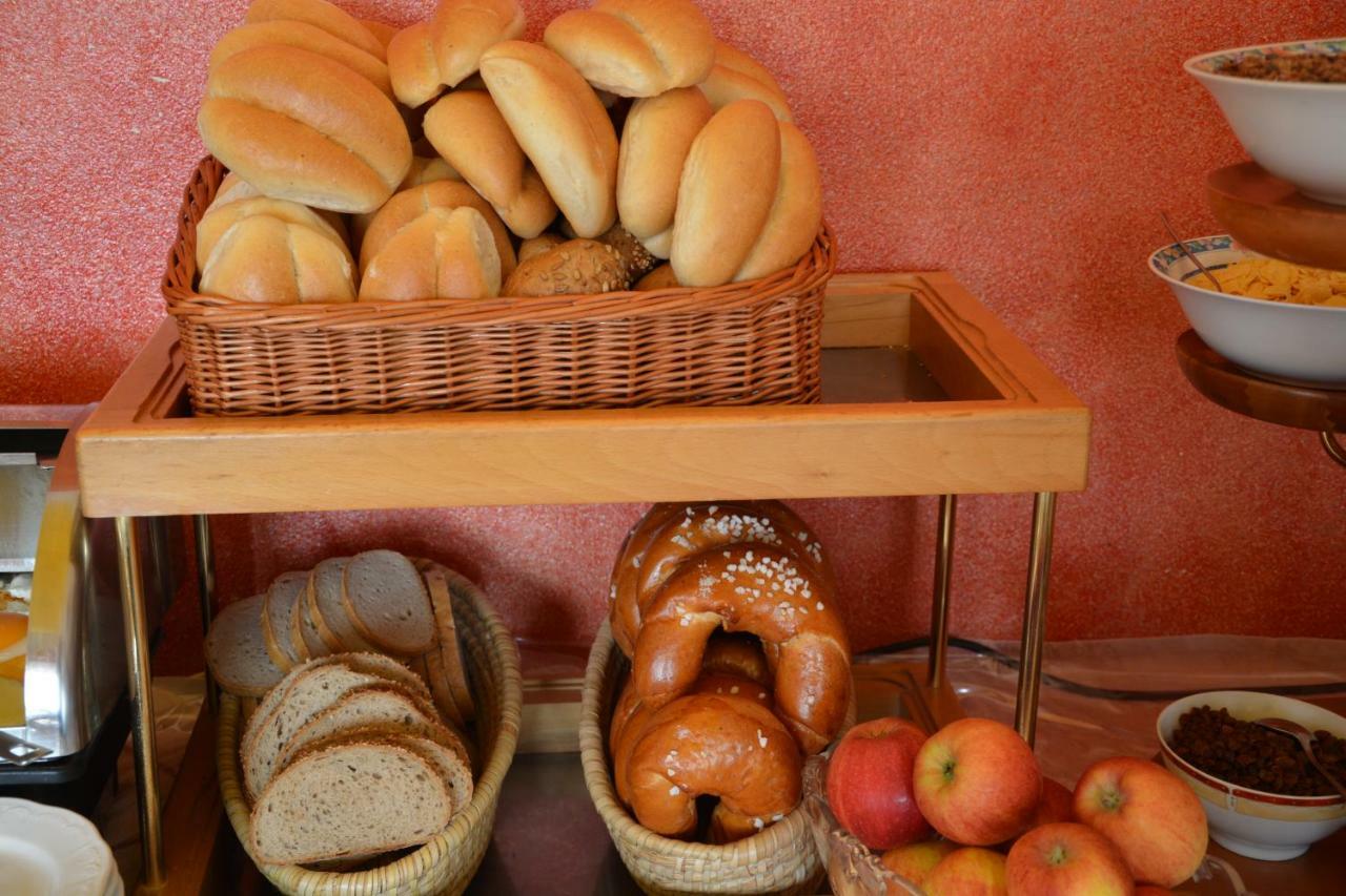Pension Restaurant Rosenberg Еннерсдорф Экстерьер фото