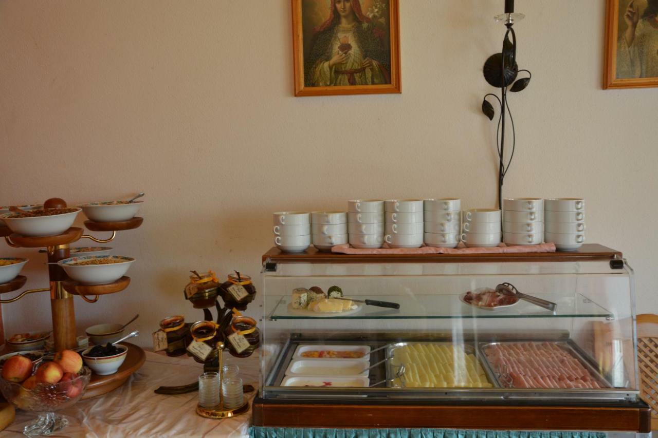 Pension Restaurant Rosenberg Еннерсдорф Экстерьер фото
