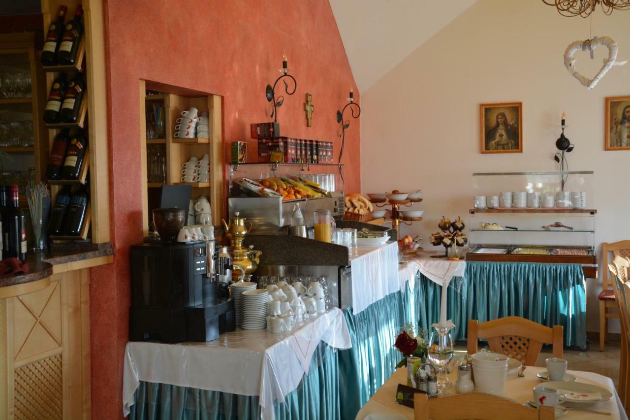 Pension Restaurant Rosenberg Еннерсдорф Экстерьер фото